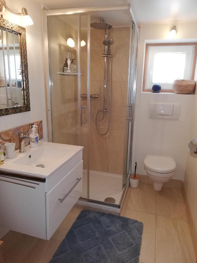 Gemuetliche Wohnung In Einfamilienhaus Alberschwende Exterior foto